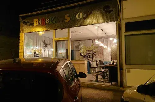 BARBER SHOP