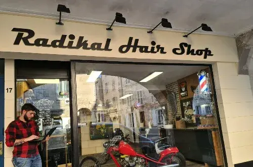 Radikal Hair Shop La