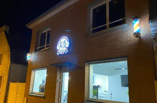 AM BARBER
