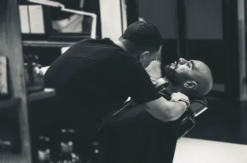 LE BARBIER D'ENGHIEN by Notorious