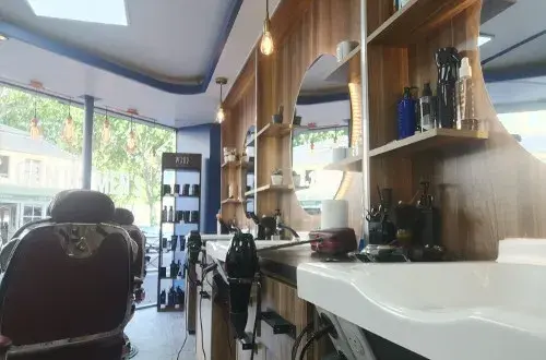 Gentlemen's Hair Artist